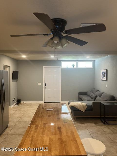 Foto del edificio - 483 Church St