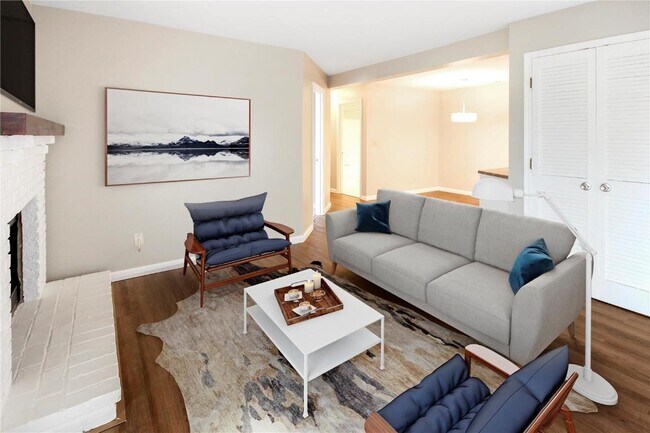 Foto del edificio - 17048 Sandalwood Creek Dr