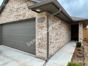 Building Photo - 920 Coles Creek