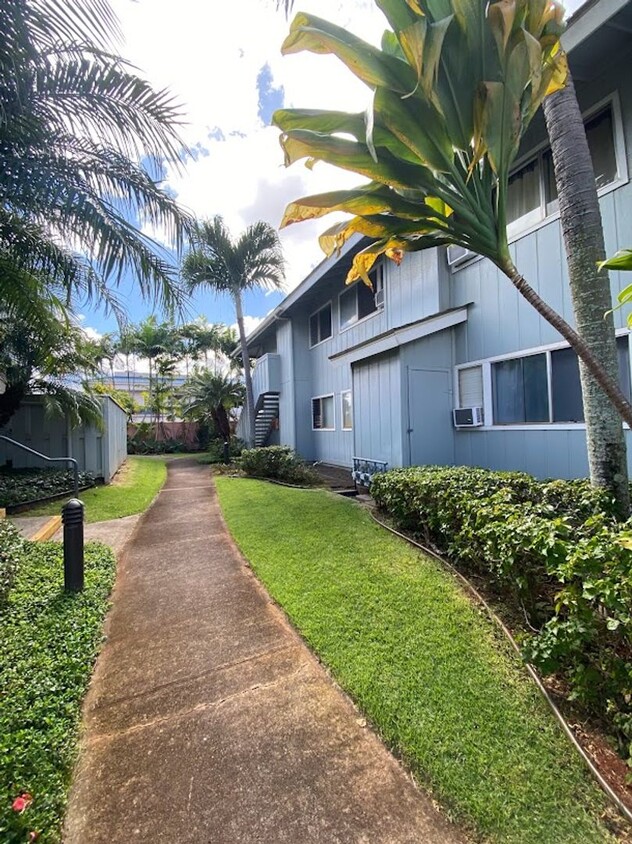 Primary Photo - Waipio Kuola Rainbow Series 2 bedroom, 1 b...