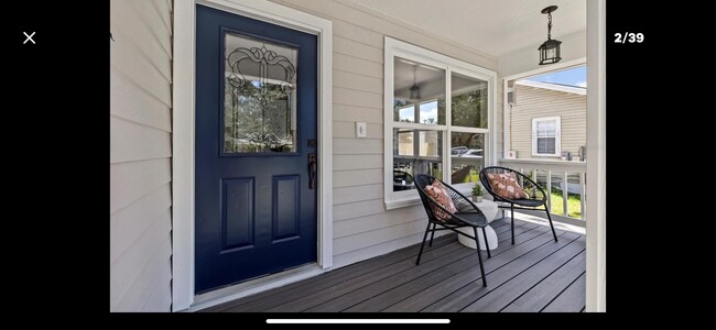 Foto del edificio - 325 W Haya St