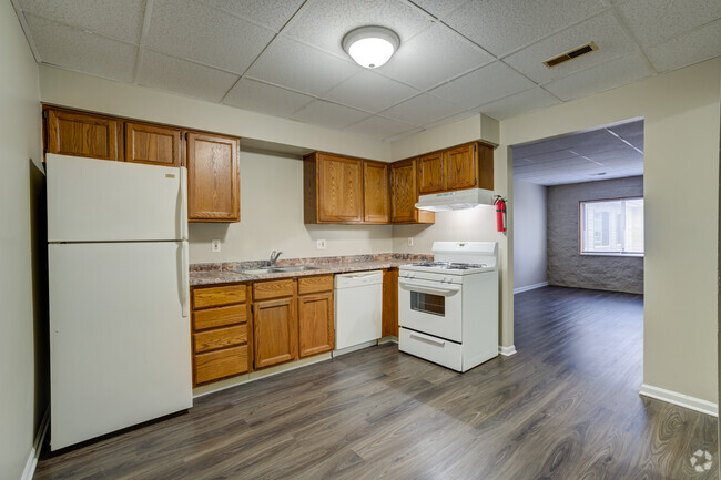 Interior Photo - Huron River Wyandotte Apartments