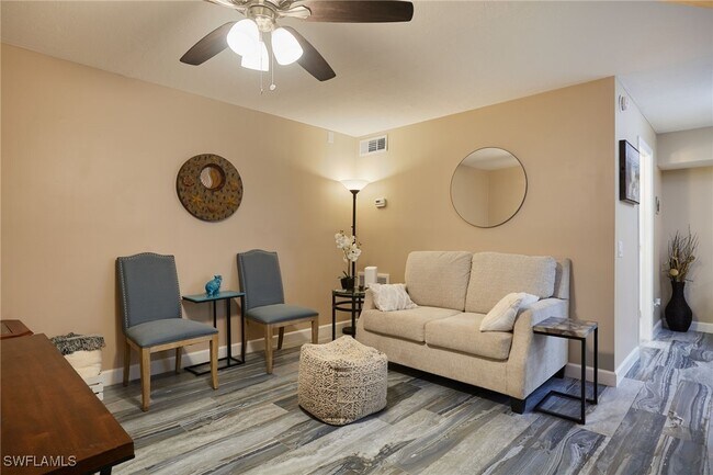 Building Photo - 16001 Amberwood Lake Ct