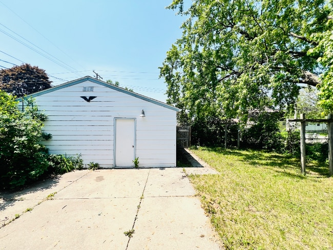 Foto del edificio - 5123 N 83rd St
