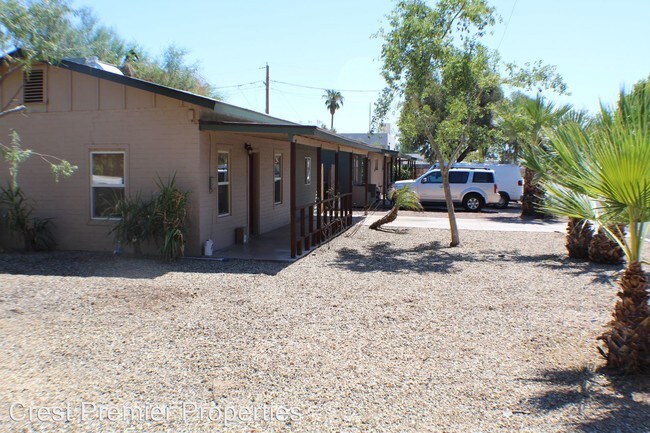 Building Photo - 2145 W Wilshire Dr