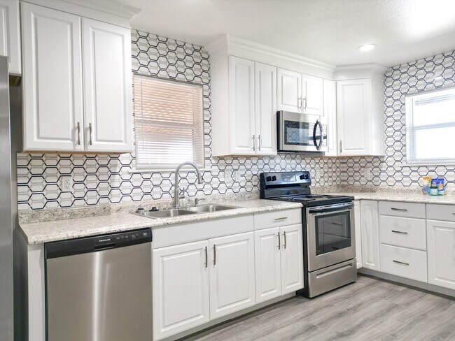 Foto del edificio - 1506 E 21st St