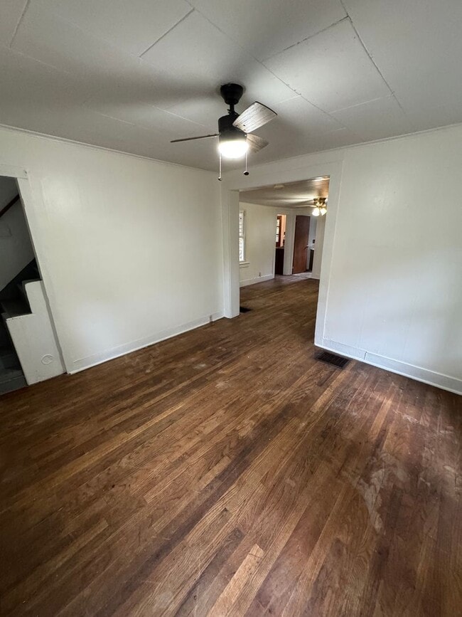 Building Photo - 7 Union St