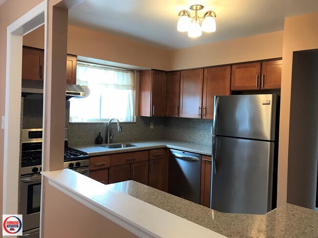 Foto del edificio - 2050 48th St