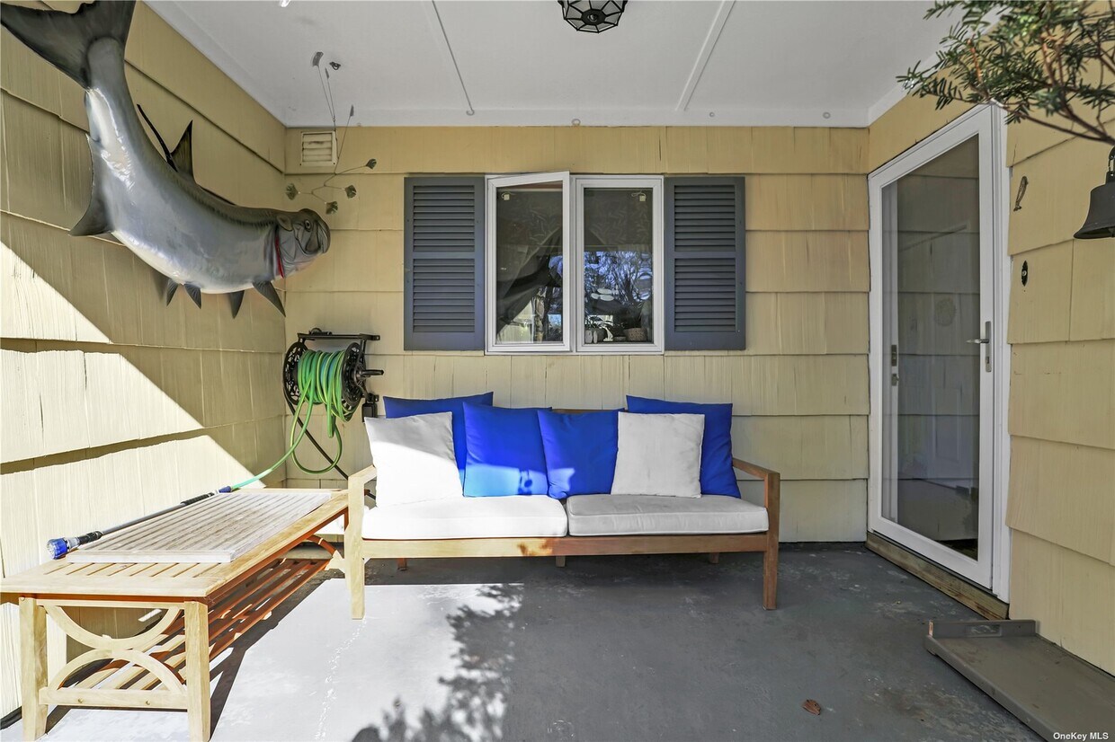 7 Sandstone Ln, Stony Brook, NY 11790 House Rental in Stony Brook, NY