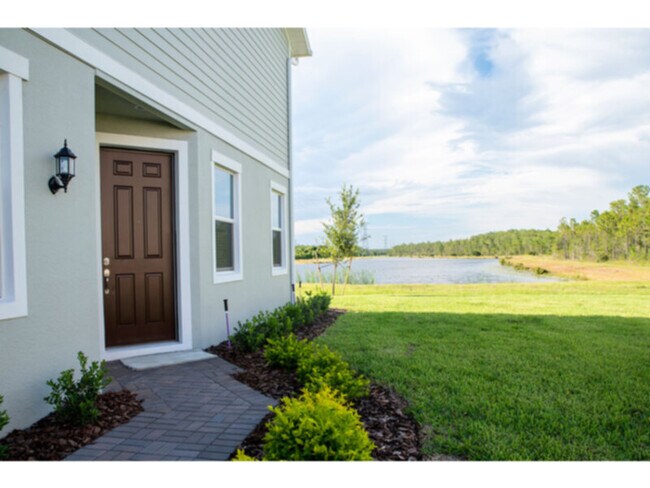 Building Photo - 3 bed 2.5 bath townhome in Sawgrass Landing