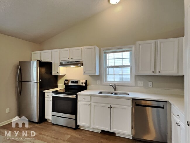Building Photo - 5421 Neuse View Dr