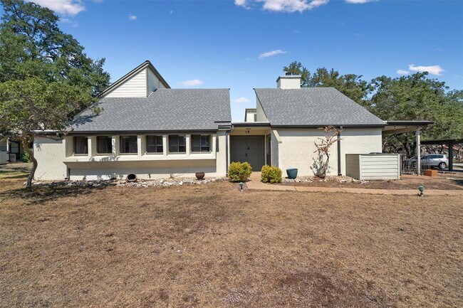Building Photo - 19 Casa Verde St