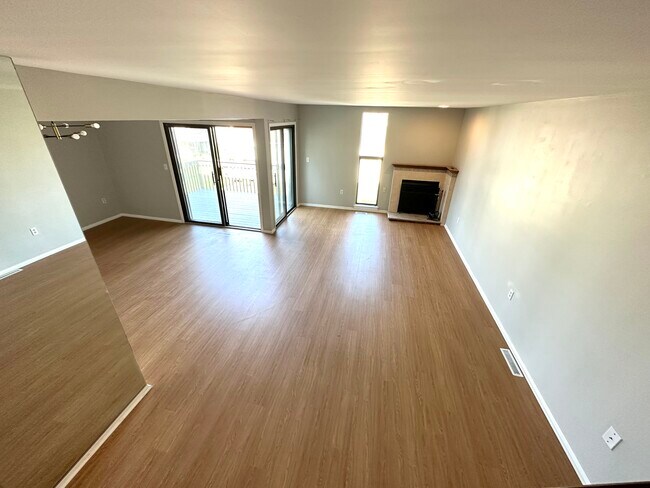 Foto del edificio - 81 Monticello Dr