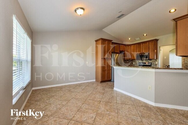 Building Photo - 1629 N Gator Cir