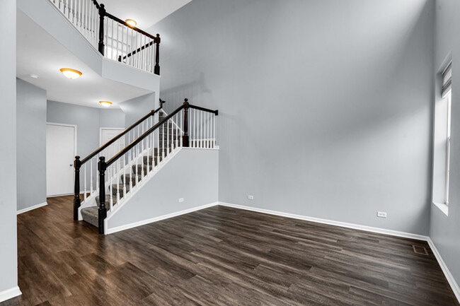 Foto del edificio - 24135 Walnut Cir