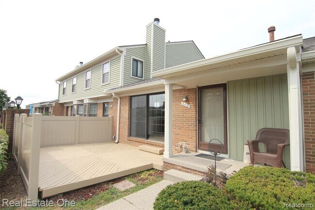 Foto del edificio - 31119 Country Bluff