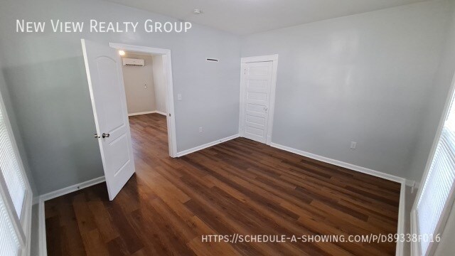 Building Photo - 510 Uwharrie St