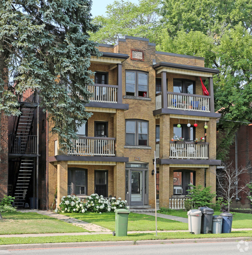 Building Photo - 479 Aberdeen Ave