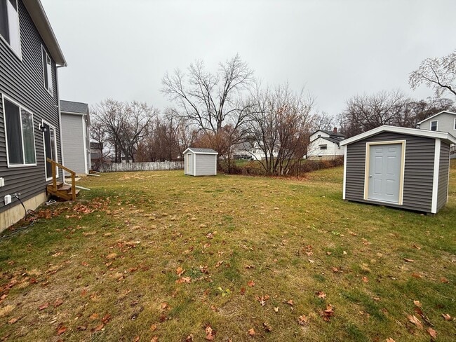 Foto del edificio - Modern 3-Bedroom Home with 1.5 Baths