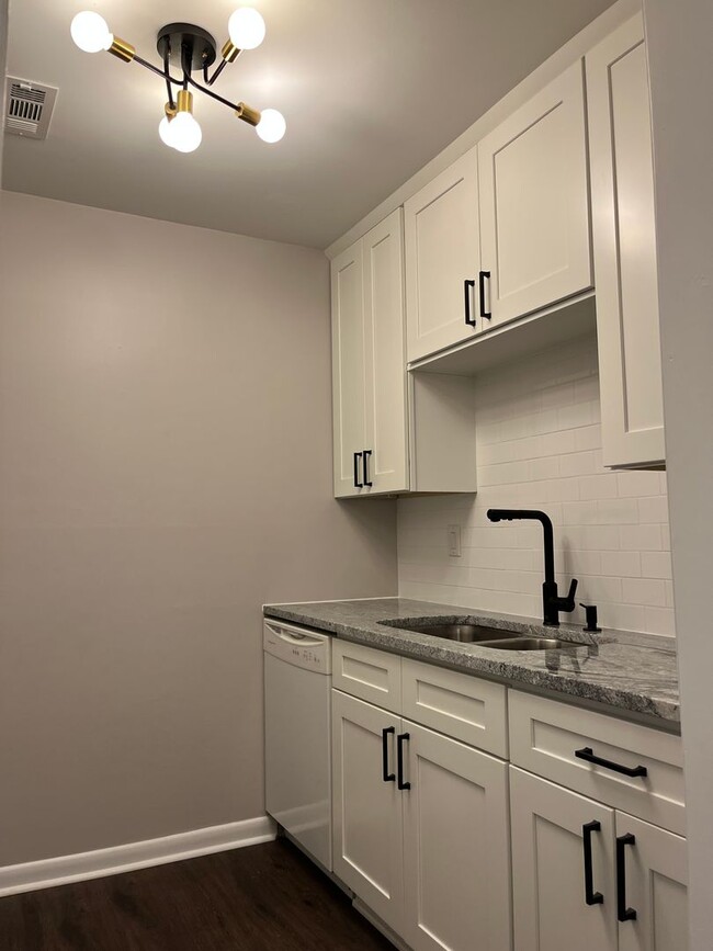 Photo - Newly renovated 1 bedroom/ South Nashville House