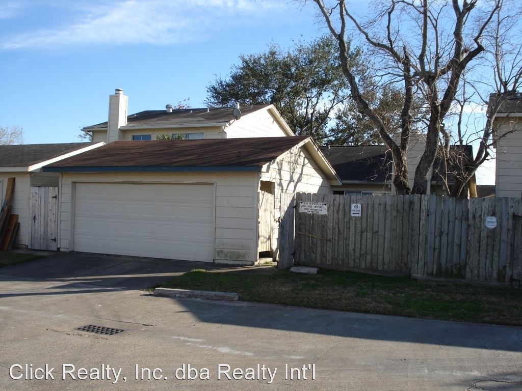 Building Photo - 3 br, 2 bath House - 6620 WESTWICK DR.