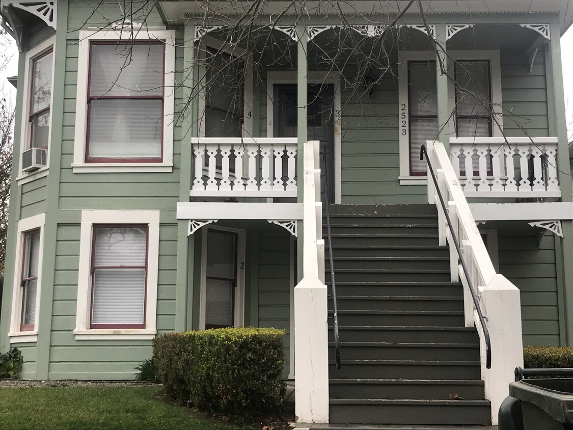 Primary Photo - 2523 P St