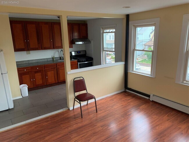 Foto del edificio - 48-60 206th St