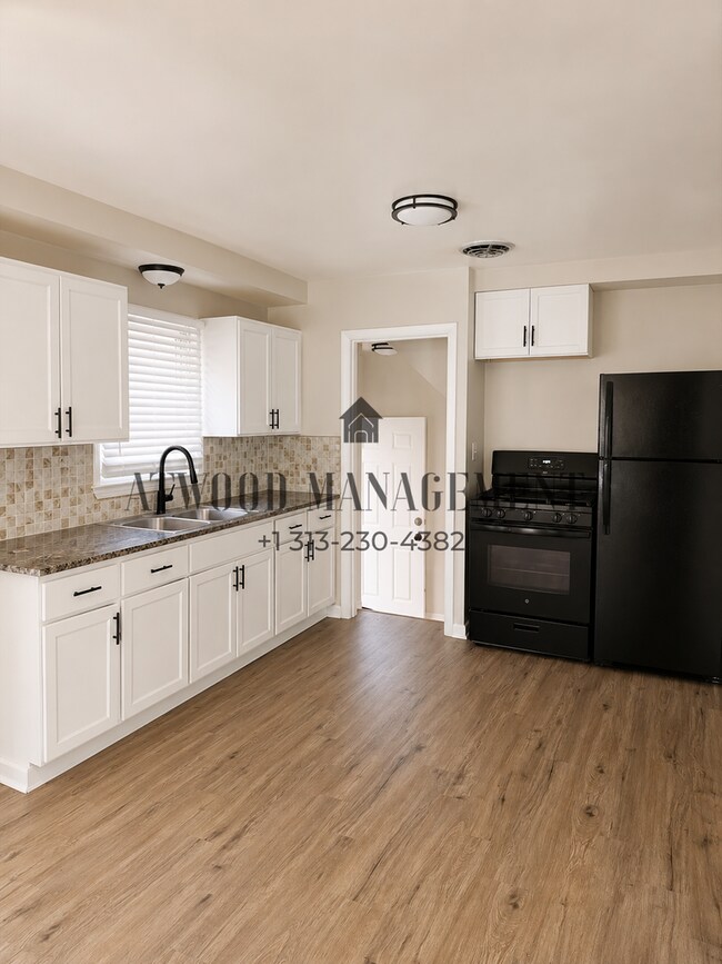 Building Photo - Coming Soon – Beautifully Updated Home *Coming Soon (Move-in ready by 6/10 or Sooner)*!