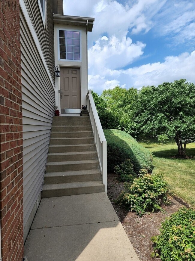 Foto del edificio - 152 Fountain Grass Cir