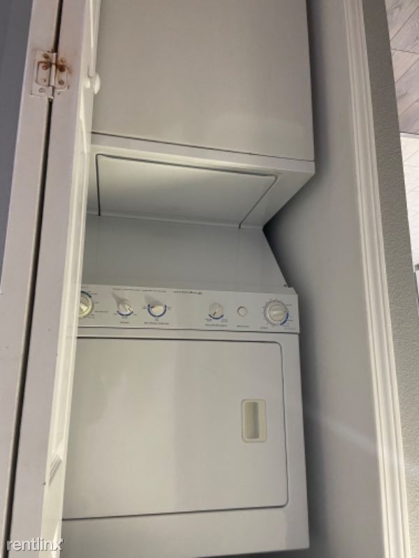 Building Photo - 6434 Cypressdale Dr