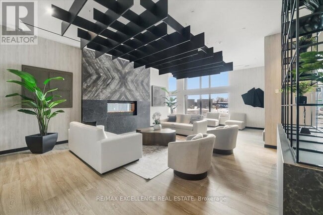 Building Photo - 8020 Derry Rd