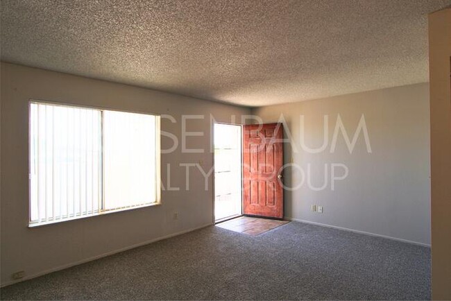 Foto del edificio - Charming and Cozy 2-bedrooms, 1.5-baths ho...