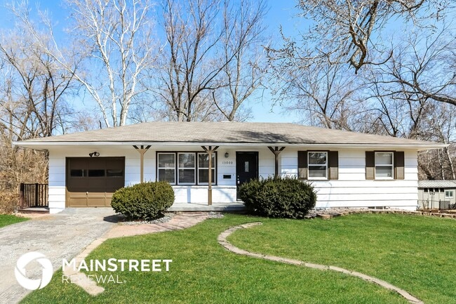 Building Photo - 13000 E 54 St