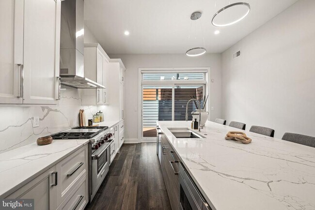 Foto del edificio - 1217 Bainbridge St