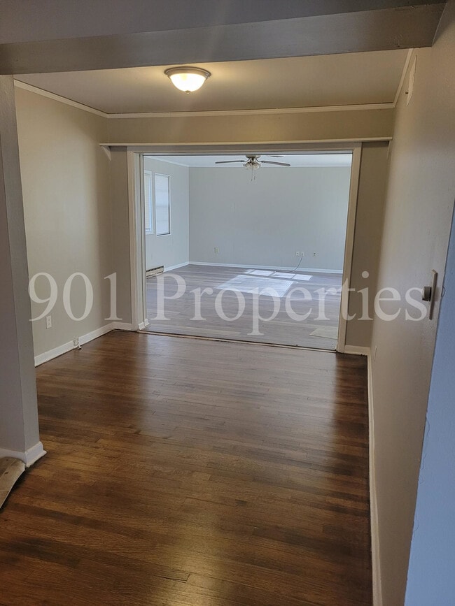 Photo - 1730 Capri Rd House