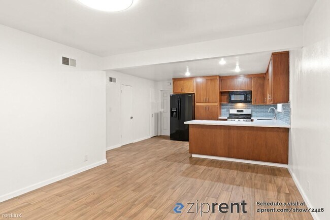Building Photo - 4 br, 2 bath House - 23841 Clayton St, Hay...