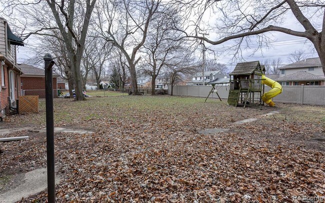 Foto del edificio - 1539 N Gulley Rd