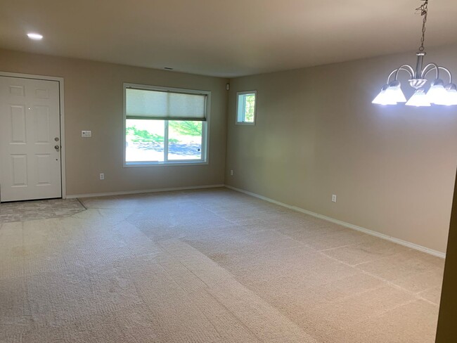 Foto del edificio - 3 Bedroom Poulsbo Home!