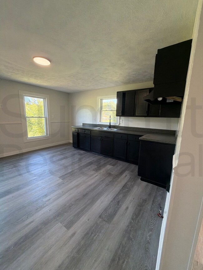 Foto del edificio - Three Bedroom One Bathroom Home in Mansfield!!
