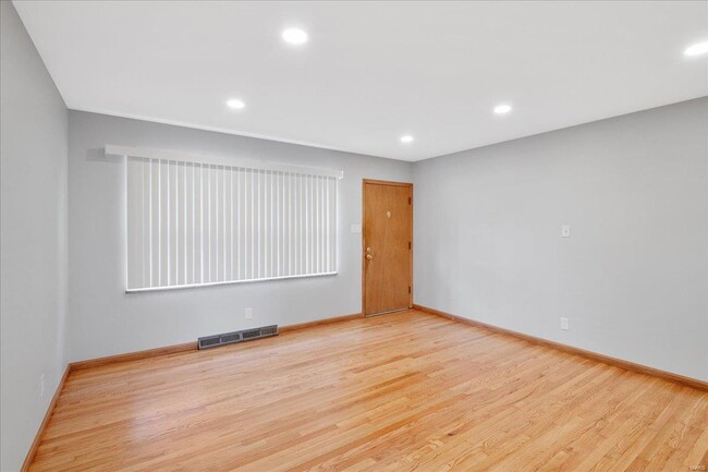 Foto del edificio - 10747 Gail Ct