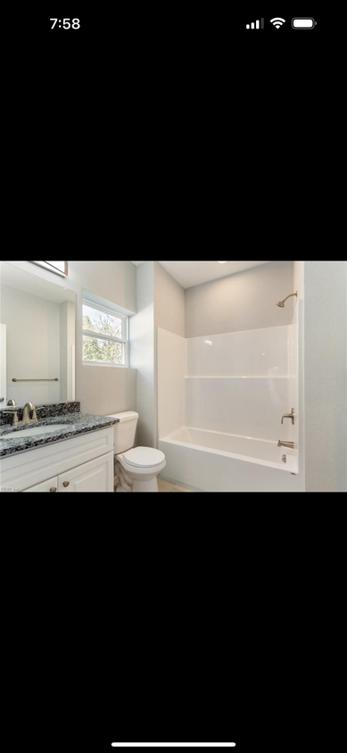 Foto principal - 920 Lexington St