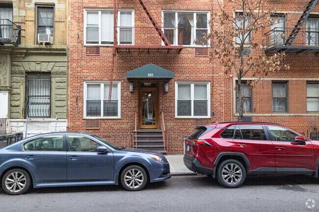 Foto del edificio - 521 E 88th St