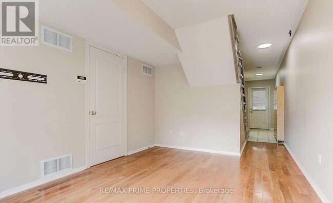 Building Photo - 5 WOLTNER Way