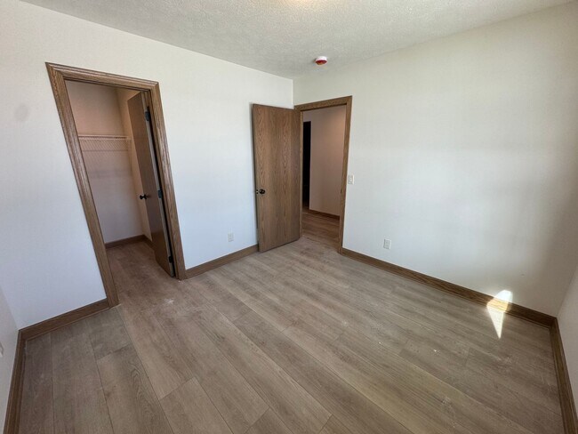 Foto del edificio - 248 Shreve Rd