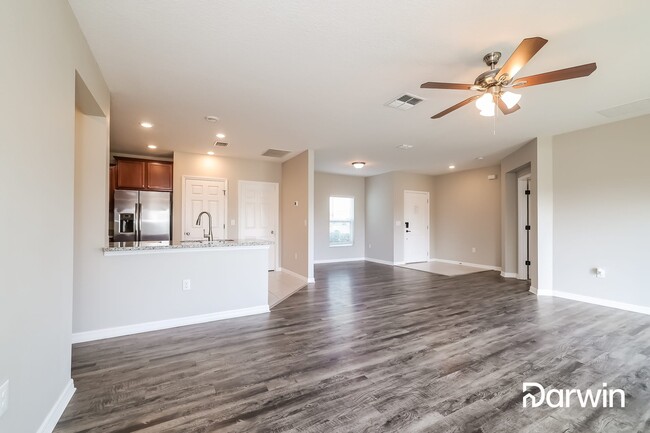 Building Photo - 307 Granite Pl