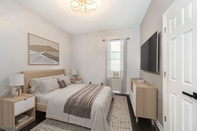 Foto del edificio - 59 Ellington St