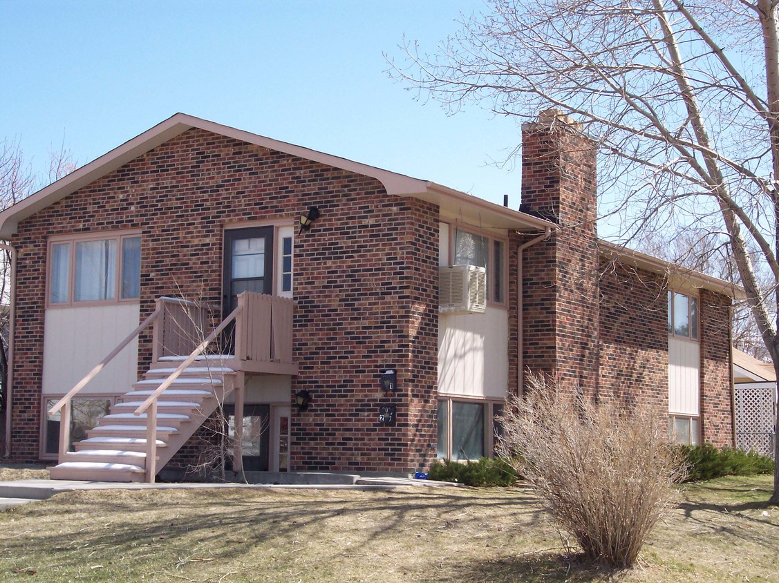 Primary Photo - 1303 E 7th St