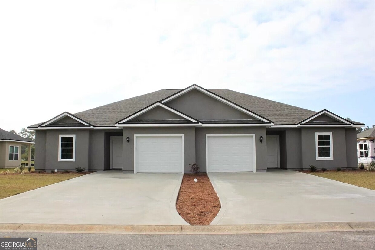 Foto principal - 123 Gary Cir