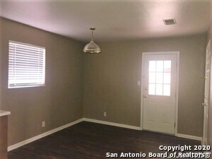 Building Photo - 168 Plainview Dr