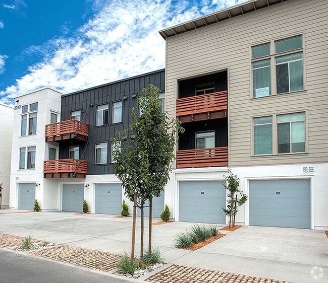Building Photo - Annadel